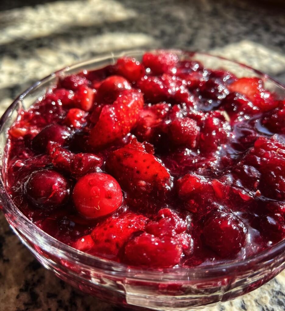 Rote Grütze Juli — Deftig
